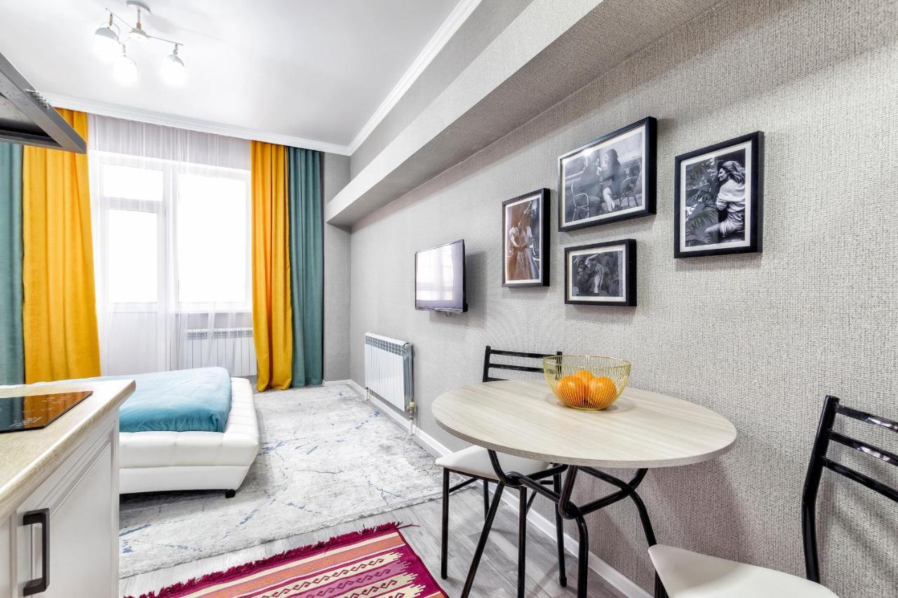 Cosy flat in the city center Astana Exteriér fotografie